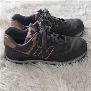 New Balance 574 Charcoal and Rose Gold